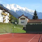 Val Joly Отель