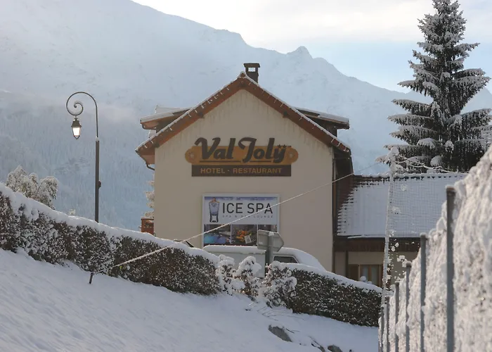 Val Joly Hotel 2*