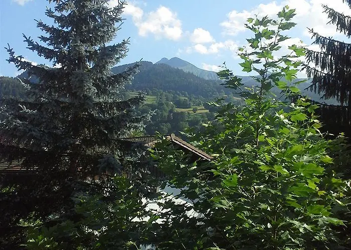 Val Joly Hotel 2*